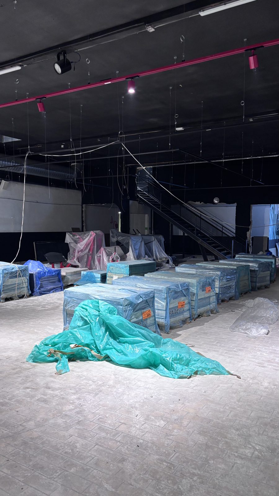 On Air Fitness — Arnouville — avant et pendant les travaux